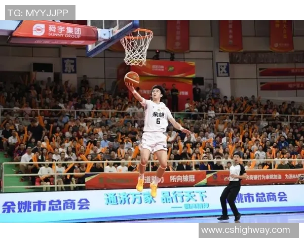 国际扣篮大赛冠军陈登星，加盟兰溪队参加“浙BA”预选赛